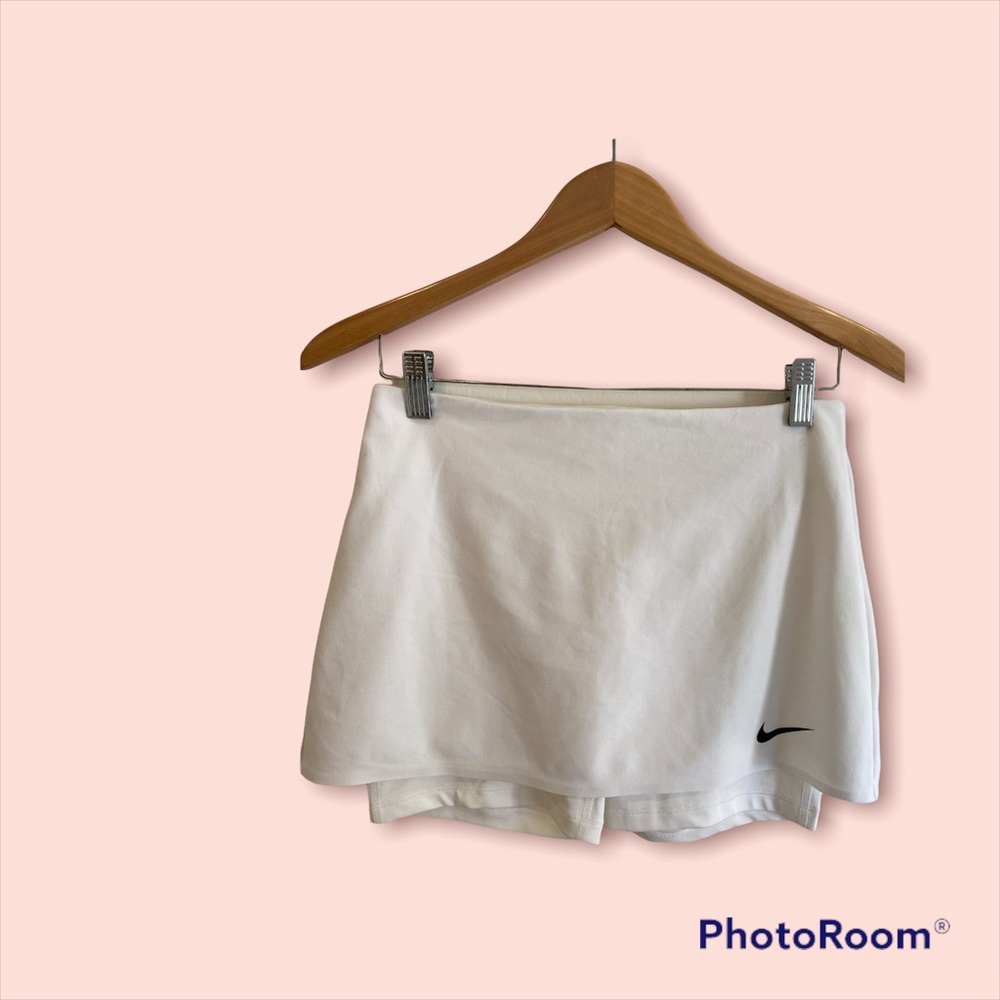 Nike Large Tennis skirt.